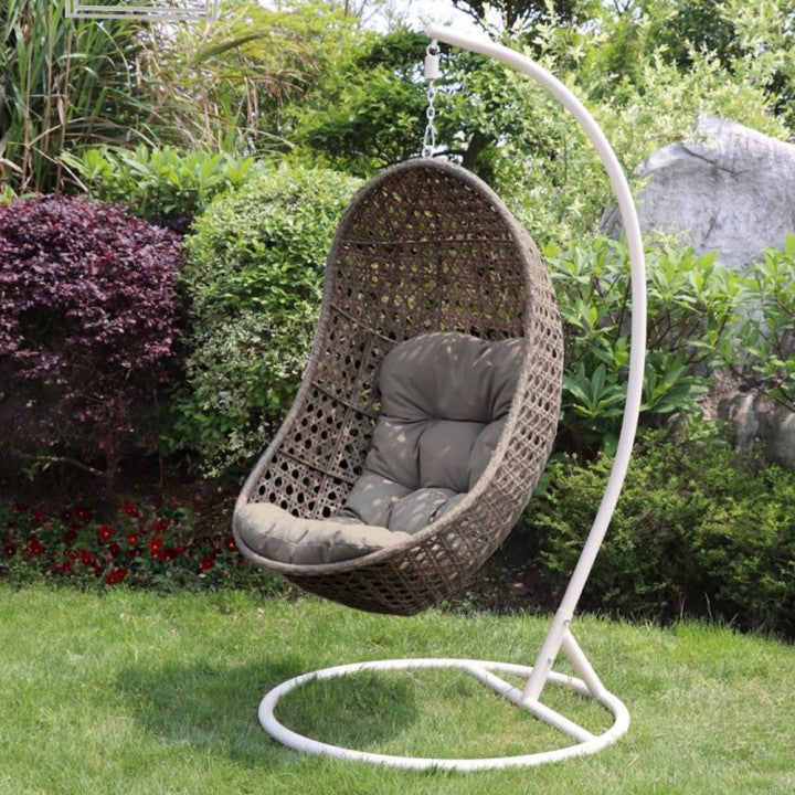Insta Worthy egg chair